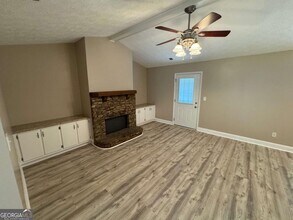 55 Dove Point Cir in Covington, GA - Building Photo - Building Photo