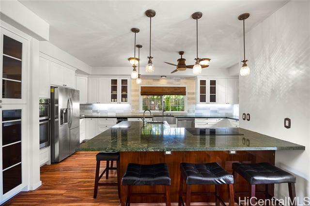 property at 1436 Aalapapa Dr