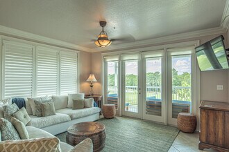 331 Eagles Way in Carrabelle, FL - Building Photo - Building Photo