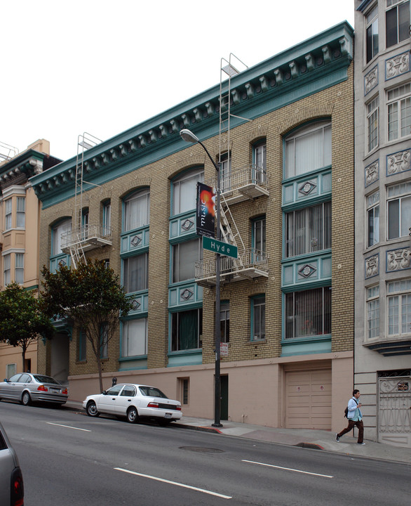 1209 Bush St in San Francisco, CA - Building Photo