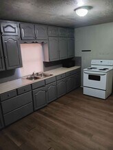 106 2nd St in Buckholts, TX - Building Photo - Building Photo