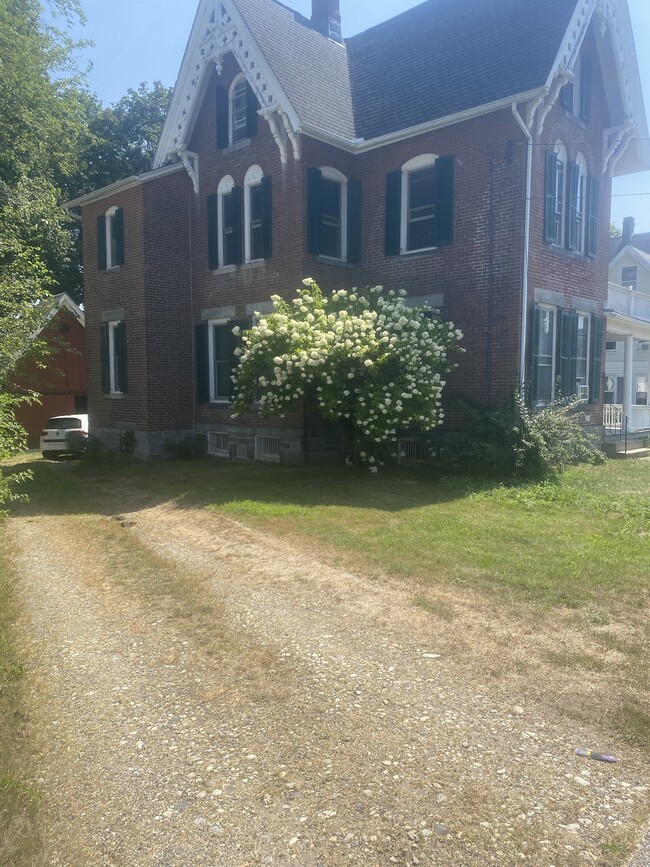 property at 52 Franklin St