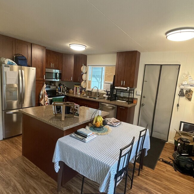 47-361-361 Ahuimanu Rd in Kaneohe, HI - Building Photo - Building Photo
