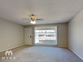 3823 West Myrtle Ave in Phoenix, AZ - Building Photo - Building Photo
