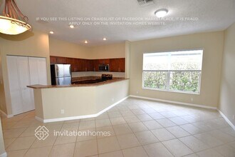 7178 Catalina Isle Dr in Lake Worth Beach, FL - Building Photo - Building Photo