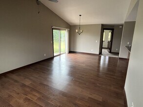 6244 Aspen Meadow Ct in Eau Claire, WI - Building Photo - Building Photo