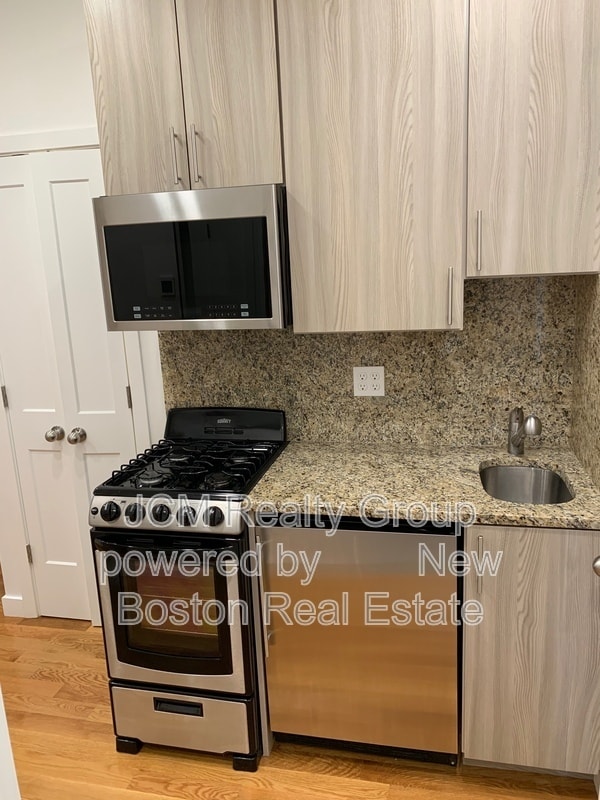 property at 16 5th St