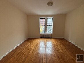 53 W 72nd St in New York, NY - Foto de edificio - Building Photo