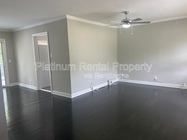 3485 Maplehurst Dr in Decatur, GA - Building Photo - Building Photo