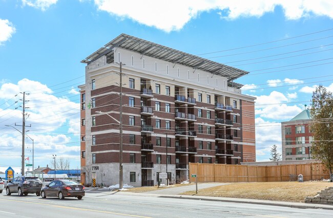 7768 Kennedy Rd in Markham, ON - Building Photo - Building Photo