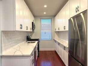 39-47-47 50th Ave in Queens, NY - Building Photo - Building Photo
