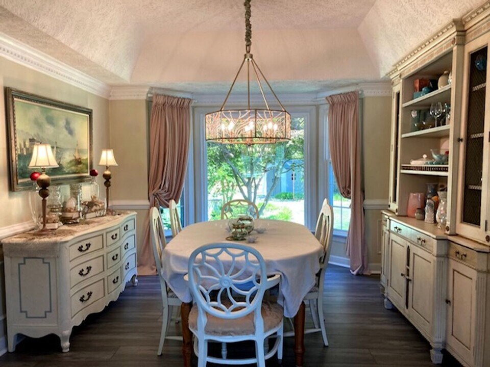 117 Runaway Ln in Yorktown, VA - Foto de edificio