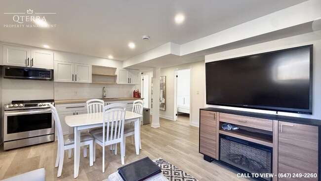 171 Sloane Av in Toronto, ON - Building Photo - Building Photo