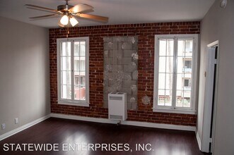 326 Normandie Ave in Los Angeles, CA - Building Photo - Building Photo