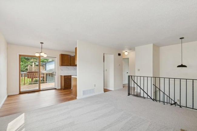 property at 8983 Vinewood Ln N