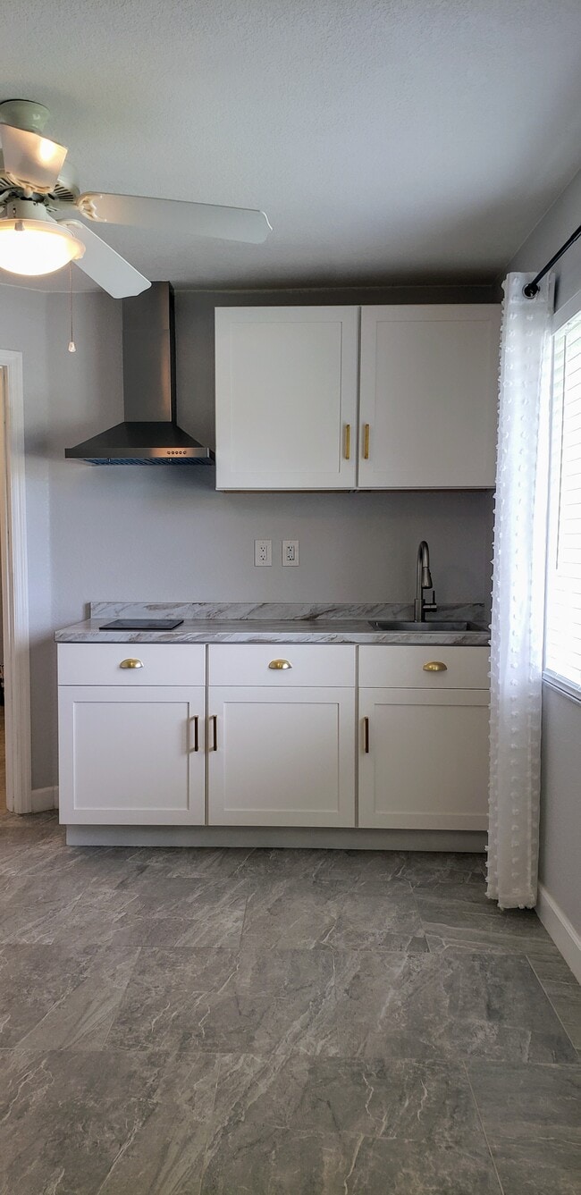 5122 Lady Slipper Ave, Unit 1