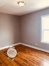 5218 W Crystal St in Chicago, IL - Building Photo - Building Photo