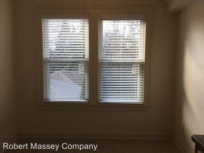 2424 Glenmary Ave in Louisville, KY - Building Photo - Building Photo