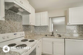 2819 Bon Air Dr in Orlando, FL - Building Photo - Building Photo