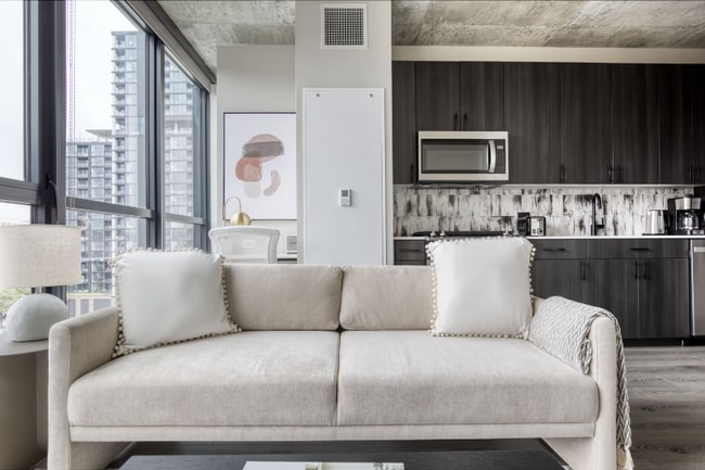 208 N Ada St in Chicago, IL - Building Photo - Building Photo