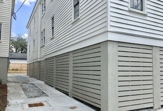 26 Aiken St, Unit 26 Aiken Street Unit B in Charleston, SC - Building Photo - Building Photo