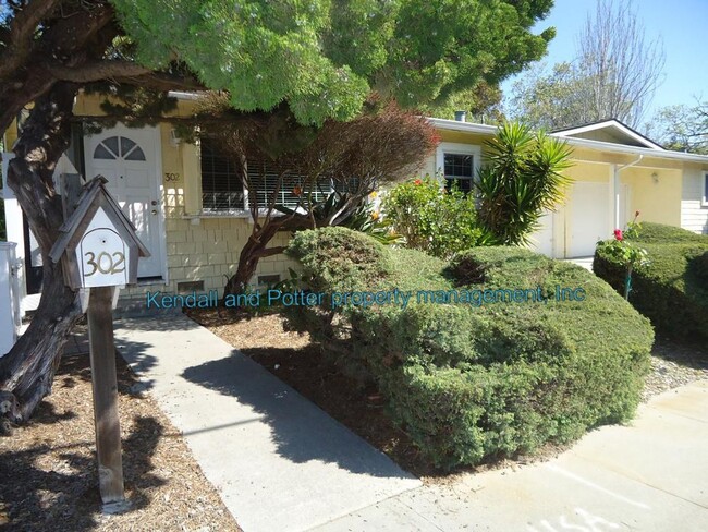 302 Oregon/303 Laguna-Unit -302 Oregon in Santa Cruz, CA - Foto de edificio - Building Photo