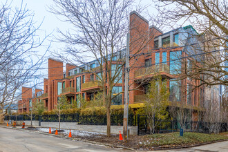 No.7 Rosedale in Toronto, ON - Building Photo - Building Photo