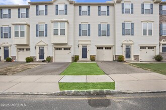 405 Susquehanna St in Toms River, NJ - Building Photo - Building Photo