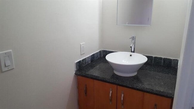 9101 NW 38th Dr in Coral Springs, FL - Building Photo - Building Photo