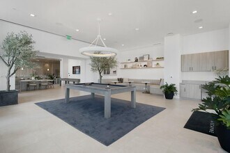 2000 Biscayne Blvd in Miami, FL - Building Photo - Building Photo