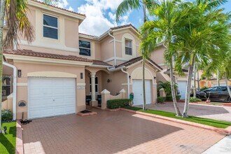 12562 SW 125th Terrace in Miami, FL - Building Photo - Building Photo