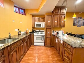 50 Saint Germain St, Unit B in Boston, MA - Building Photo - Building Photo