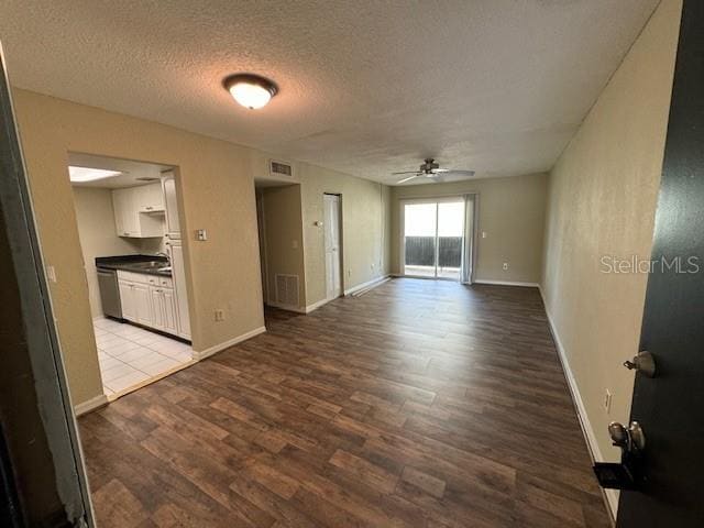 property at 922 Lake Destiny Rd