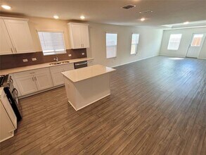 1049 Knightly Ln in Haslet, TX - Building Photo - Building Photo