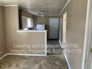 129 Ambroise St in Lafayette, LA - Building Photo - Building Photo