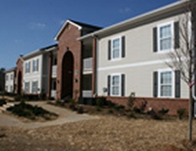 College Square in Fort Valley, GA - Building Photo