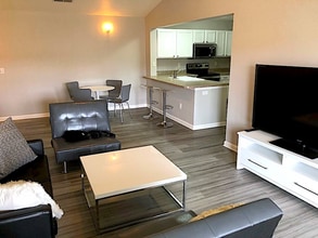 200 Talus Way in Reno, NV - Building Photo - Building Photo