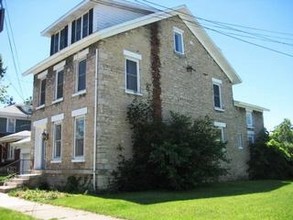 225 Lawrence St in Sandusky, OH - Building Photo - Building Photo