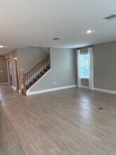 2211 Elegant Mnr Cir in Edgewater, FL - Building Photo - Building Photo