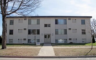 535 Jefferson St SE in Hutchinson, MN - Building Photo