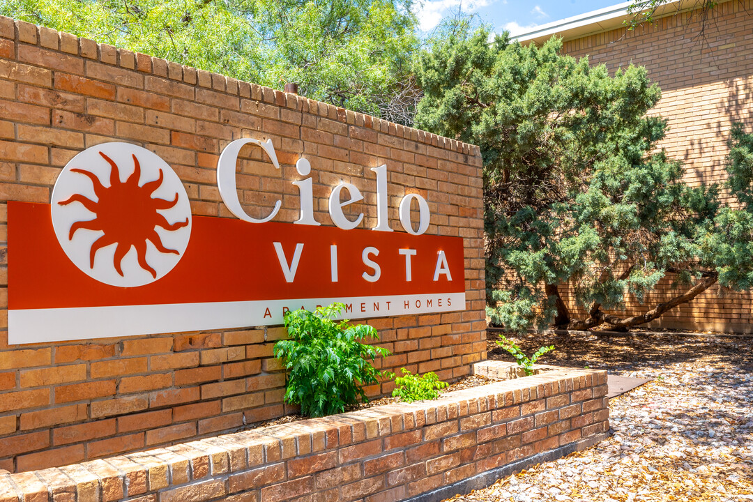 Cielo Vista in San Angelo, TX - Foto de edificio