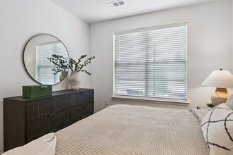 Verity Luxury Apartments in Vero Beach, FL - Building Photo - Building Photo