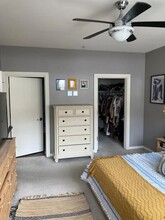 1902 N Commerce St, Unit 202 in Milwaukee, WI - Building Photo - Building Photo
