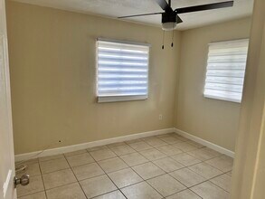 1606 Ave K in Fort Pierce, FL - Building Photo - Building Photo