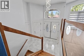 1237 Eastlawn in Windsor, ON - Building Photo - Building Photo