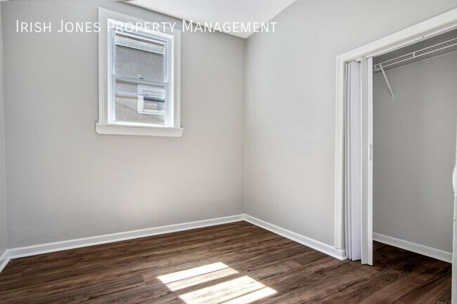 47 Fredro St in Buffalo, NY - Building Photo - Building Photo