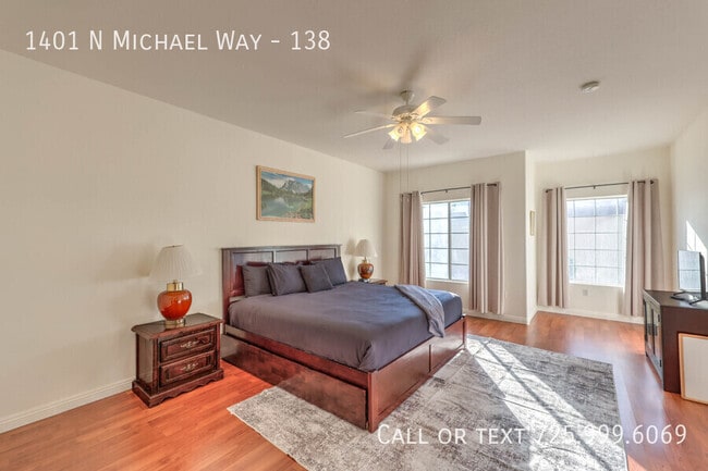 1401 Michael Way in Las Vegas, NV - Building Photo - Building Photo