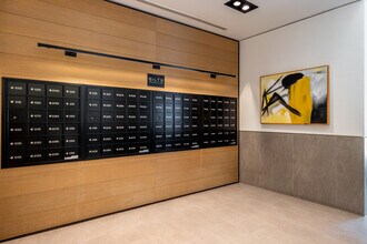 The Shipyard in Hoboken, NJ - Building Photo - Lobby