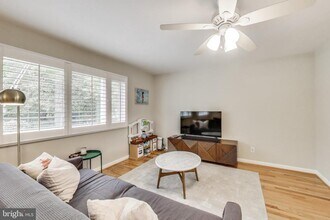 11601 Georgetowne Ct in Potomac, MD - Building Photo - Building Photo