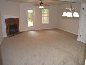 3839 Henry Ct in Acworth, GA - Building Photo - Building Photo